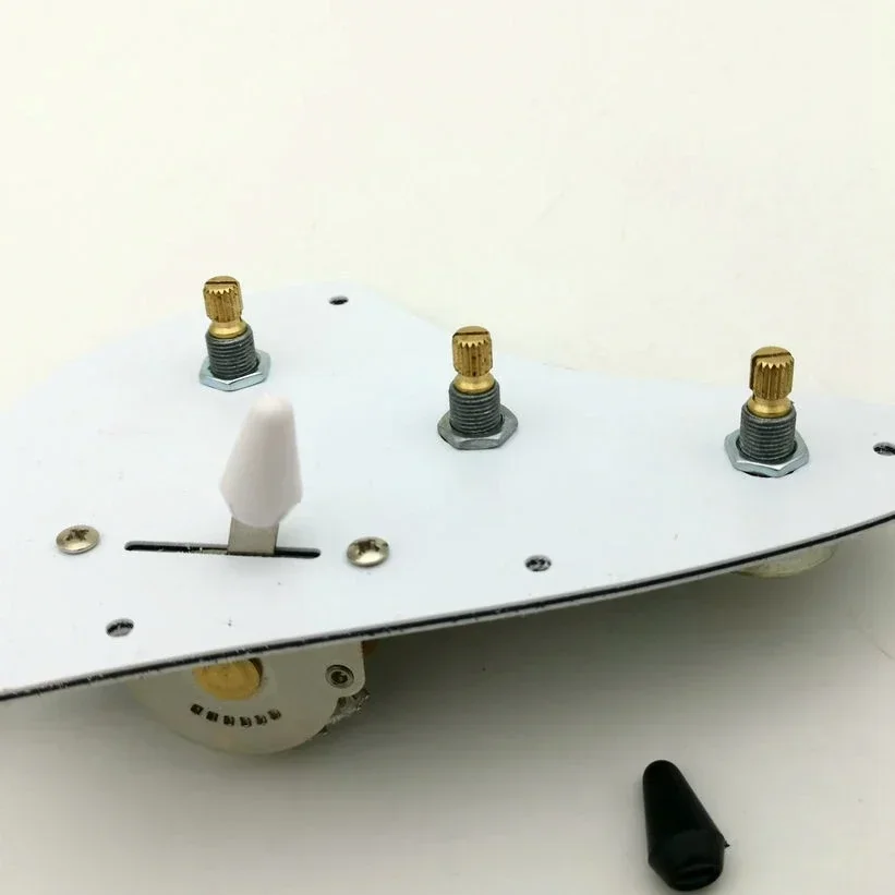 QI-X- Music Store-ST Guitar Pi - Audio Music Store recensione e prezzo