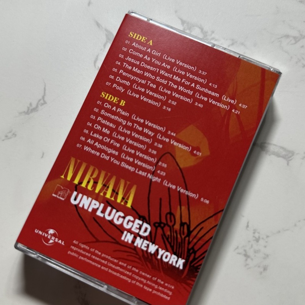 Nirvana Cassette Tape Rock Eng - Audio Music Lyrics recensione e prezzo