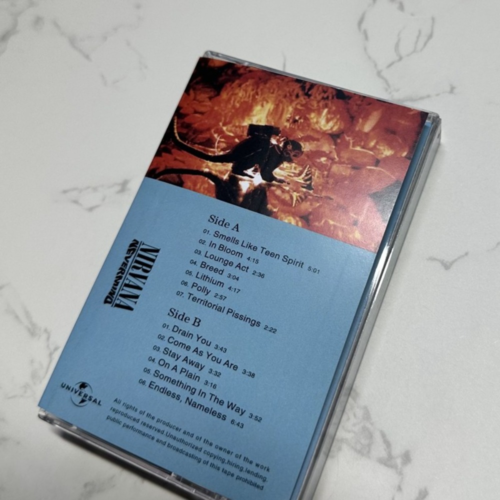 Nirvana Cassette Tape Rock Eng - Audio Music Lyrics recensione e prezzo